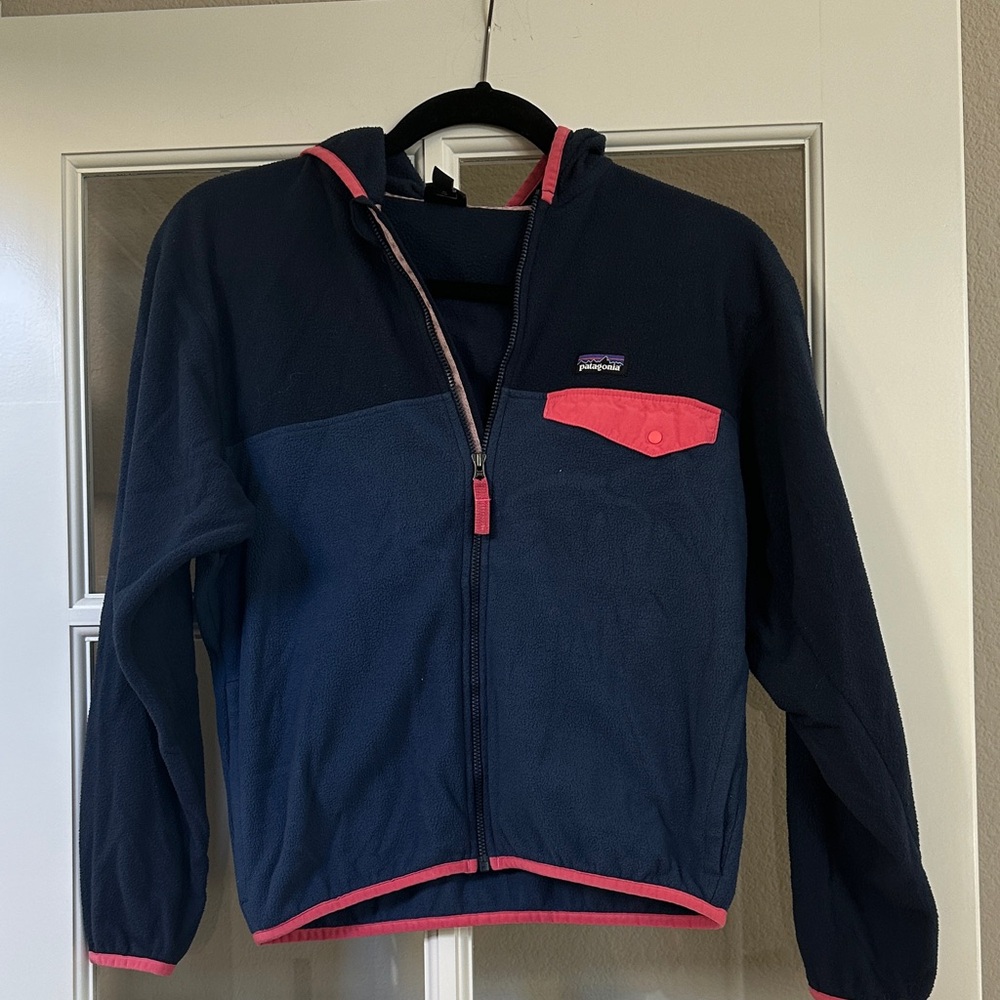 XL Patagonia Kids Jacket in Navy and Pink- size 14 girls